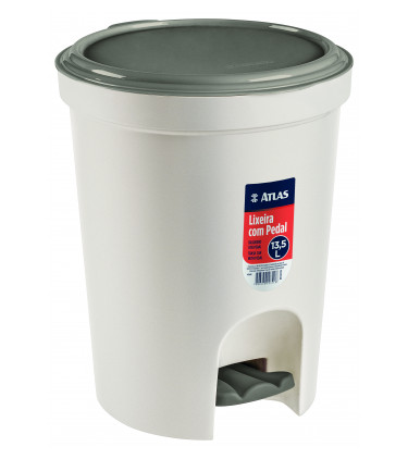 Round plastic dustbin with pedal